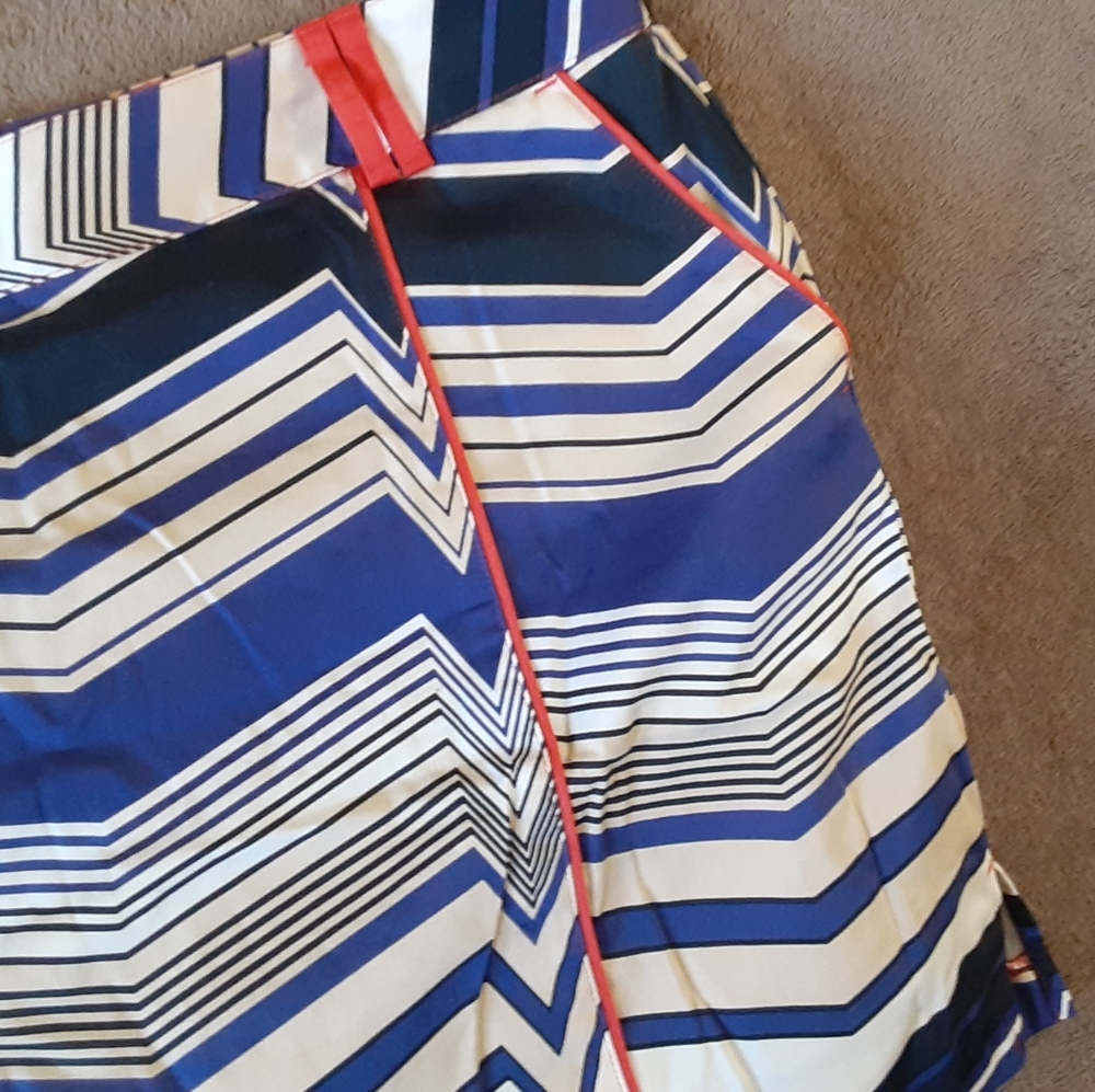 Skort - Picture 2 of 2